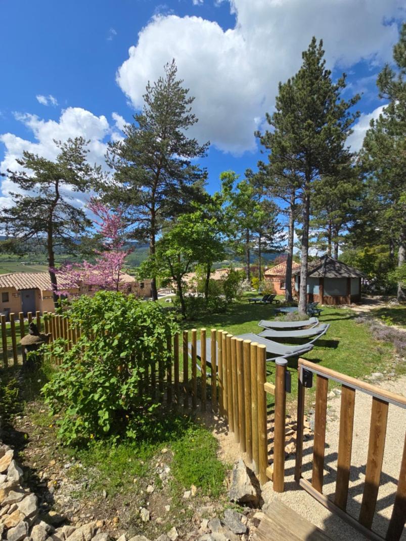 Domaine Du Val De Sault Hotel Eksteriør billede